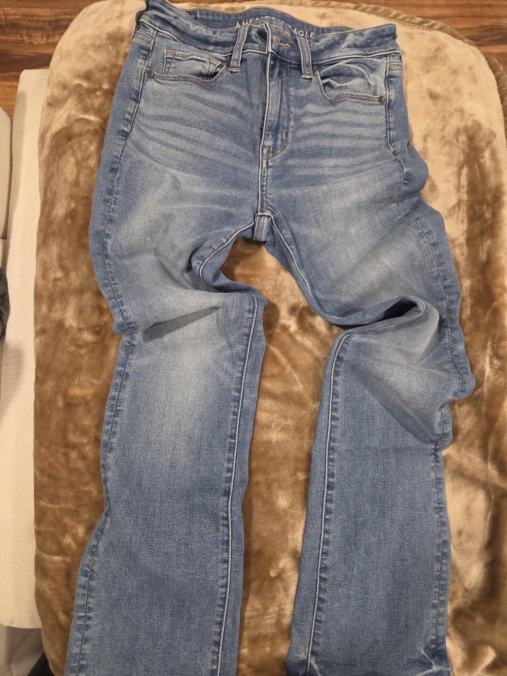 American Eagle Outfitters NE(X)T Level Stretch Women's Standard Regular Jeans